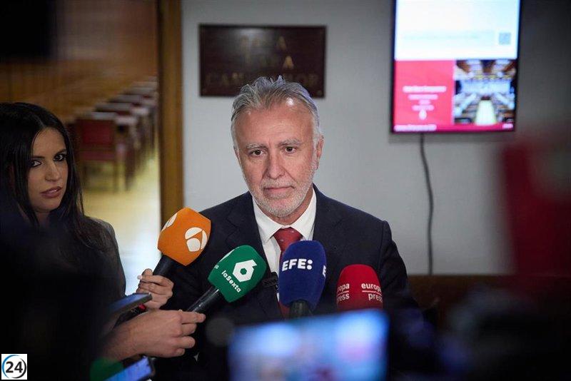 El Gobierno denunciará ante la Fiscalía el acto de Le Senne de quitar una foto de Picornell durante el pleno.