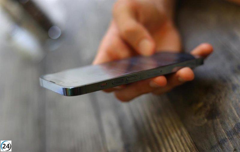 Arrestan a individuo en Palma por extorsionar a múltiples personas con vídeos íntimos.