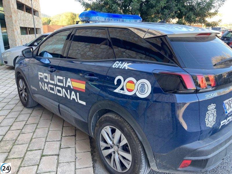 Tres hombres arrestados por intento de robo de teléfono en Son Gotleu.