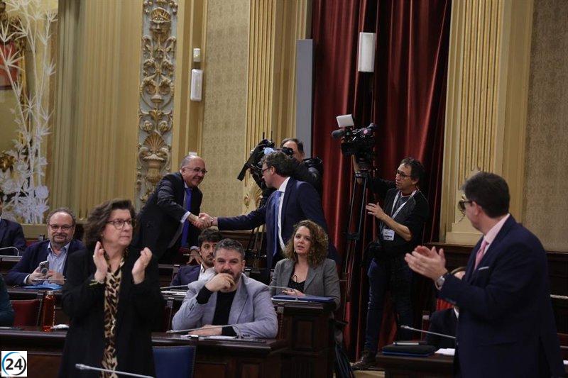 Costa agradece a Vox y diputados no adscritos por respaldar el techo de gasto.