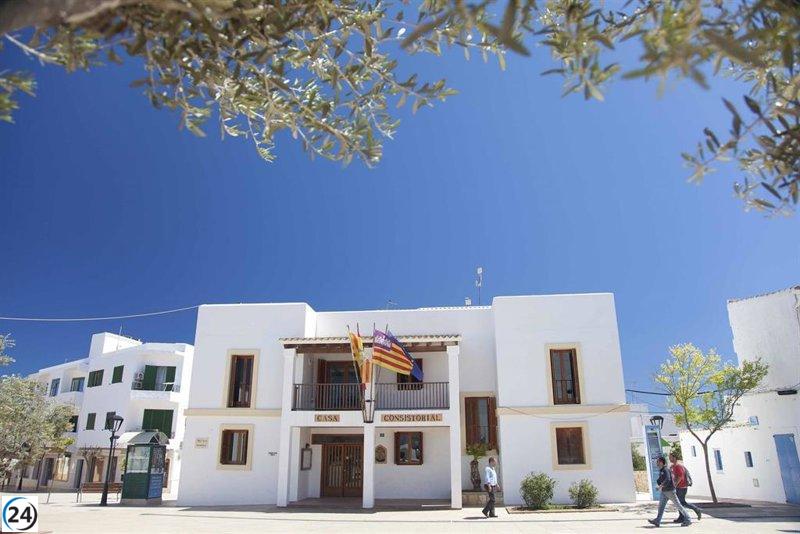 Óscar Portas, de Sa Unió, podría asumir la presidencia del Consell de Formentera si la moción de censura prospera.