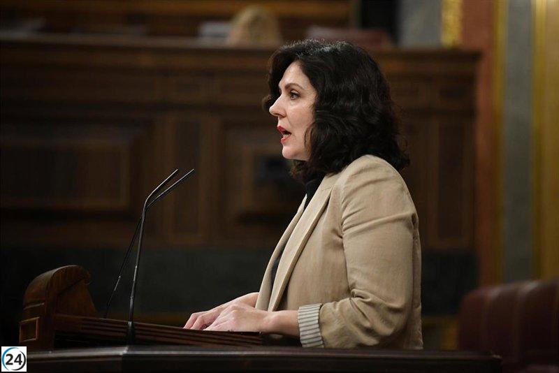 El PP demanda asegurar fondos para la gratuidad del transporte sin afectar el presupuesto de administraciones locales.