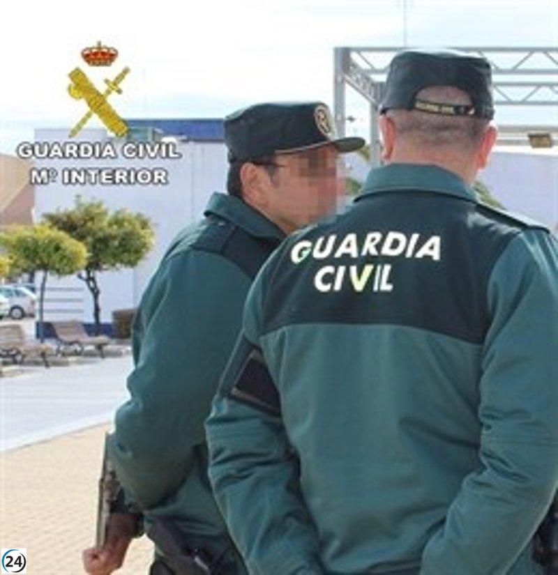La Guardia Civil investiga en Ibiza a sospechoso de apuñalamiento.