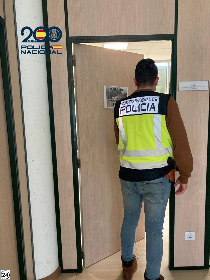 Pareja arrestada en Ibiza por agredir y robar a un hombre, al que incluso mordieron.