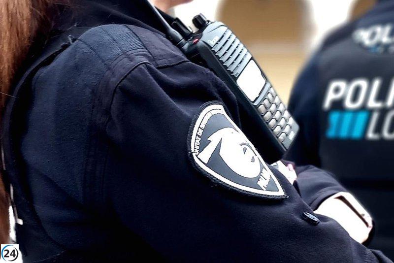 La Policía de Palma ejecuta un operativo en la vieja cárcel.