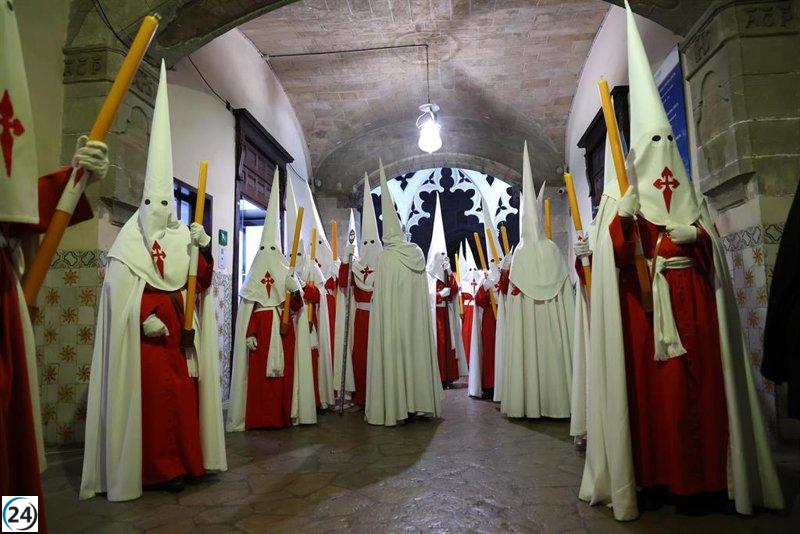 Procesiones del Miércoles Santo en Palma 2025: horarios y rutas para disfrutar de la Semana Santa.