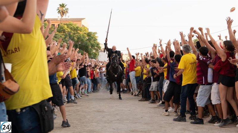 Un hombre en estado crítico tras ser agredido por un caballo en los Jocs des Pla.