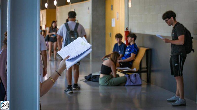 Alrededor de 1.600 alumnos de Baleares se preparan para la prueba extraordinaria de la PAU 2025.