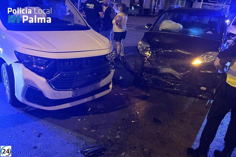 Detenido en Palma por superar el límite de alcohol tras chocar en un semáforo en rojo.