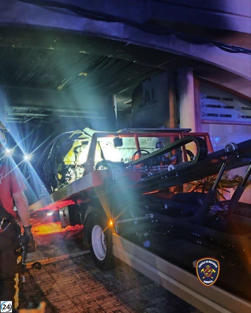 Incendio en garaje de Port de Pollença, originado por un vehículo eléctrico.