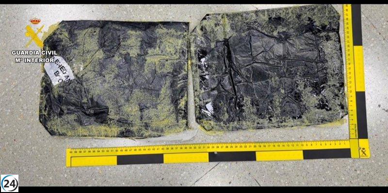 Capturado en Ibiza tras recibir un envío de cocaína por correo.