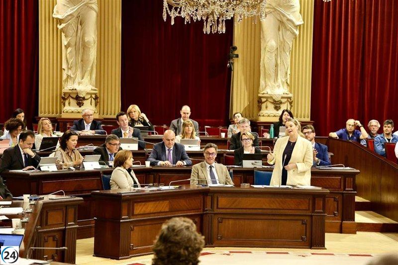 Prohens asegura que la adquisición de las viviendas en Alaior por el Ibavi va más allá de la política.
