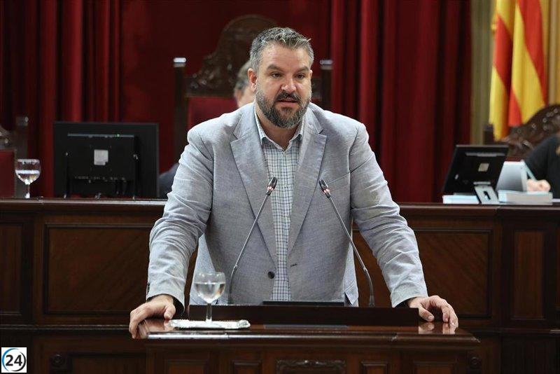 Apesteguia sugiere a Prohens un acuerdo para regular alquileres y restringir la compra de viviendas por no residentes.