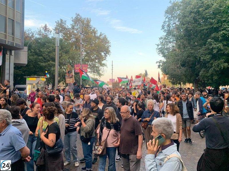 Multitudinaria manifestación en Palma a favor de Palestina.