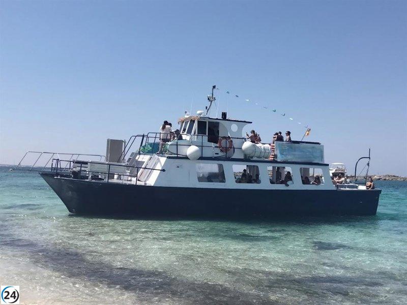 El Govern sanciona a tres empresas por operar en el Parque Natural de ses Salines.