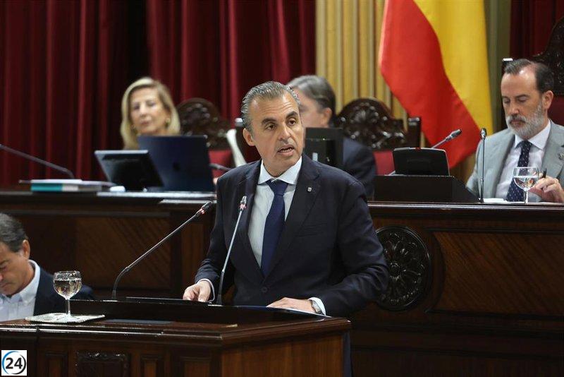 Vera defiende el catalán y critica a la izquierda por su gestión del castellano.