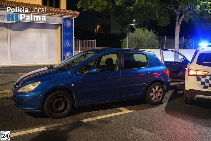 Capturan a un adolescente que pasaba la noche en un auto robado frente a la comisaría de Playa de Palma.