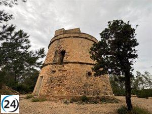Ibiza adquiere la torre defensiva de Portinatx para preservar su patrimonio histórico.