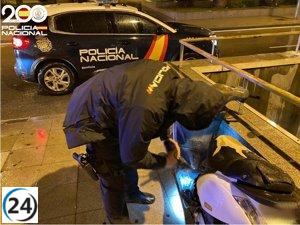 Arrestado en Palma por robar una moto, conducir sin casco y evadir a la policía.