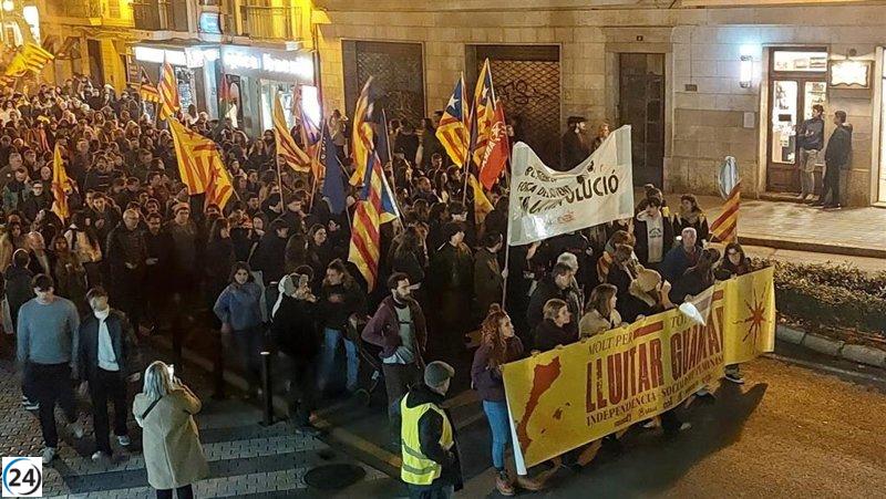 Más de mil ciudadanos marchan en Palma en defensa de la autodeterminación durante la Diada de Mallorca.