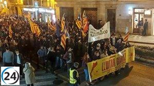 Más de mil ciudadanos marchan en Palma en defensa de la autodeterminación durante la Diada de Mallorca.