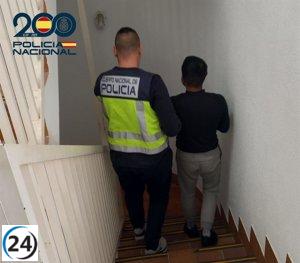 Arrestan a un individuo por violar una orden de alejamiento en Son Oms, relacionado con múltiples delitos.