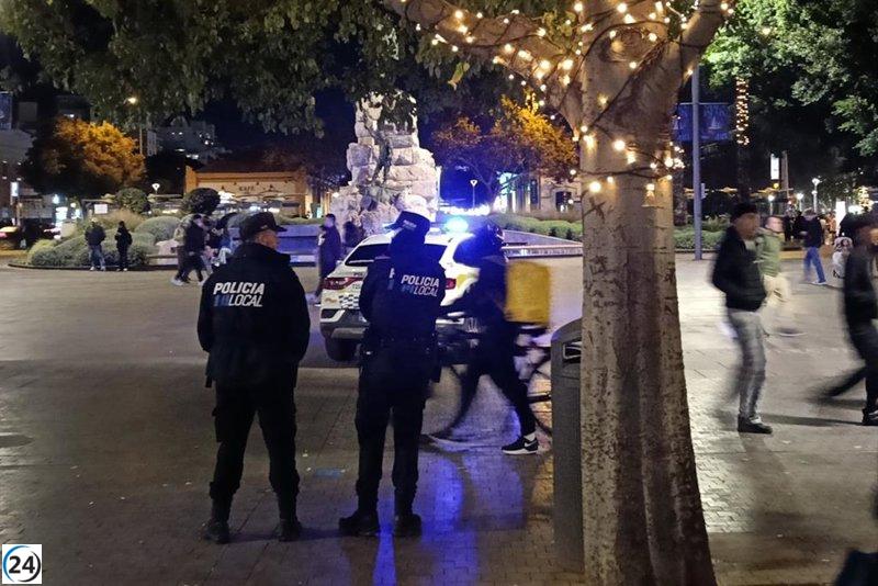 Arrestan a un joven en Palma por amenazar con un cuchillo y robar el móvil a una mujer.