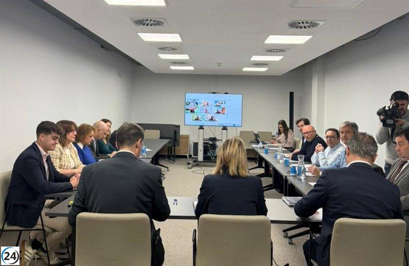 El Pacto por la Sostenibilidad retrasa la votación sobre el aumento del ITS hasta aclarar la asignación de los recursos.