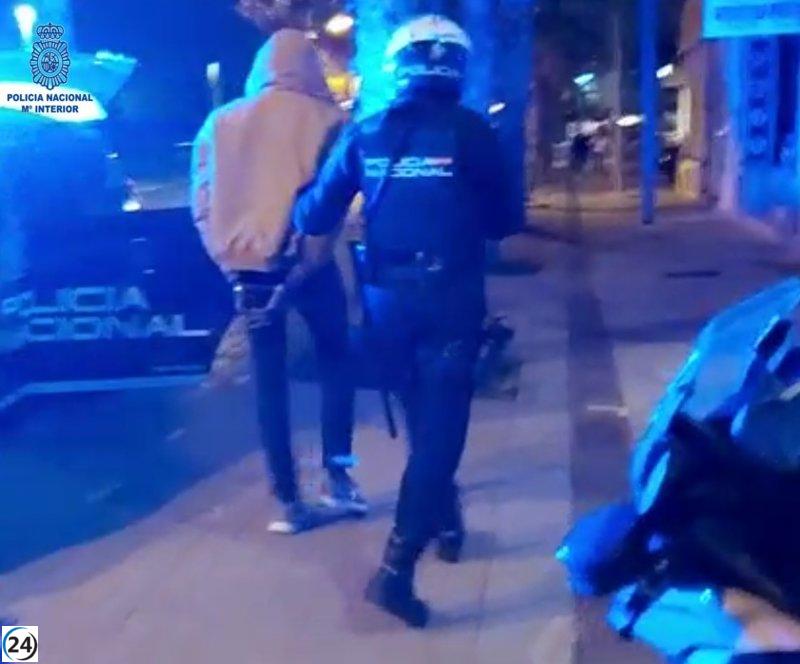 Detienen pareja que vendía droga a turistas en Palma.