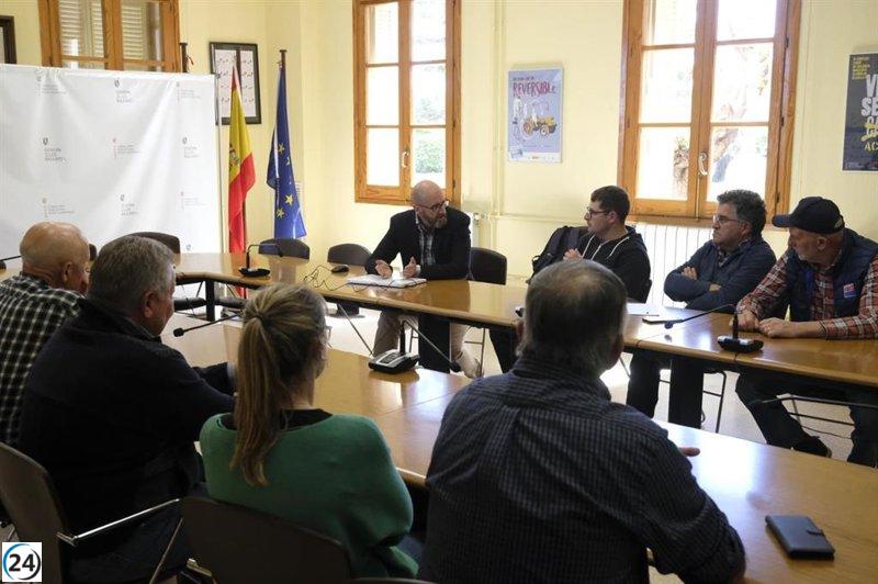 La Agricultura ruega que la industria láctea no reduzca el precio de la leche a los agricultores.