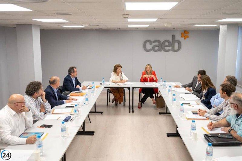 Guasp se compromete a optimizar la administración y eliminar trabas para fomentar las empresas.