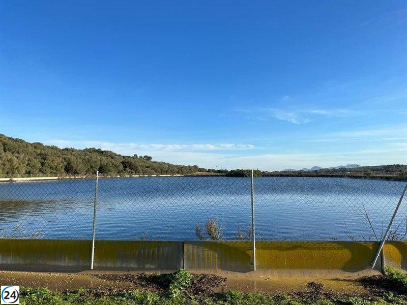 El IBE presenta siete proyectos para instalar placas solares en balsas de riego de Mallorca y Menorca.