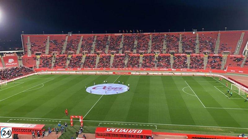Multa propuesta para aficionado por lanzar botella en partido del Mallorca y Atletic.