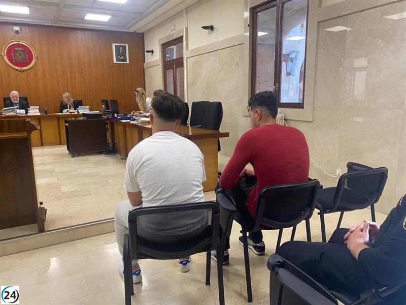 Condenan a patrones de patera con 21 pasajeros, incluyendo menores, a 4 años de prisión.