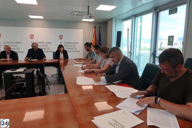 El Govern y los sindicatos de Educación acuerdan la carrera profesional.