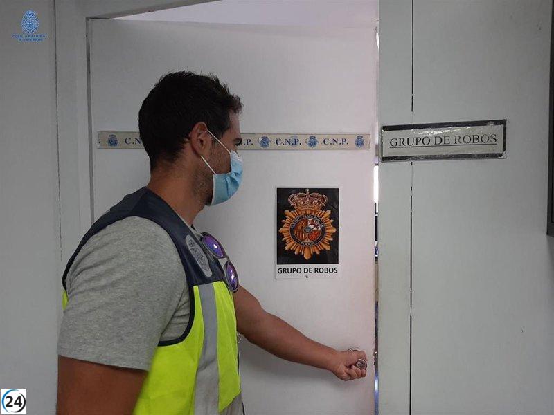 Tres fugitivos con orden internacional detenidos en Palma.