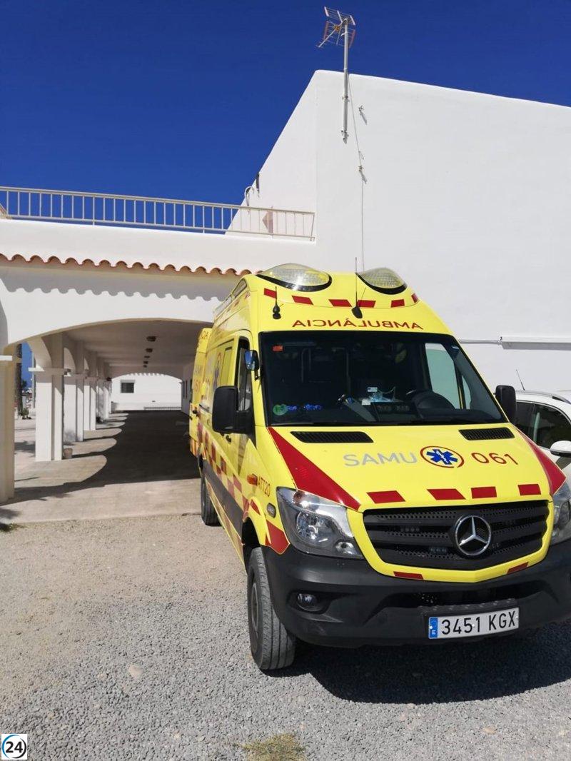 Accidente mortal en Formentera: motorista fallece al colisionar contra un saliente.