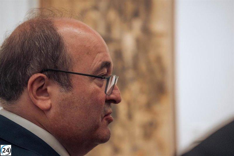 Iceta critica al PP por su respaldo al presidente del Parlamento balear ante expresiones vergonzosas.