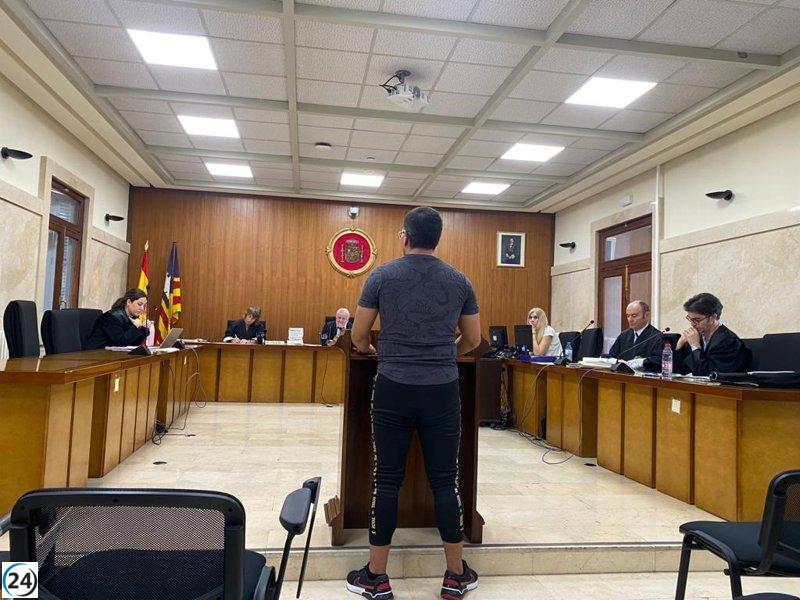 Sospechoso niega acusaciones de intento de asesinato de su pareja, alegando amenazas de suicidio.