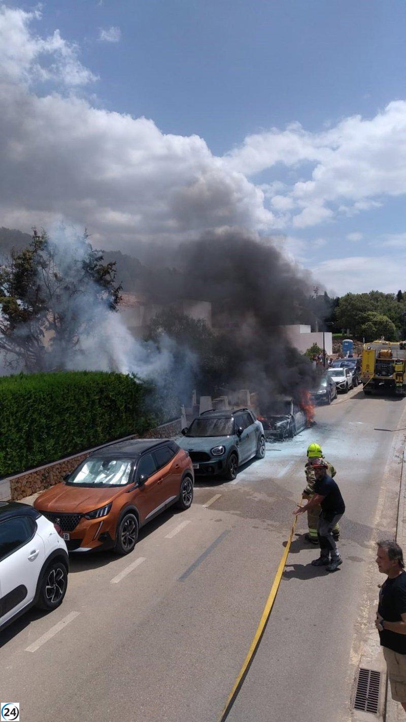 Incendio en Es Migjorn Gran: vehículo estacionado se quema en Menorca