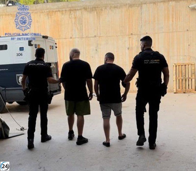 Tres individuos ligados a grupo criminal capturados en Ibiza por asaltar relojes con violencia