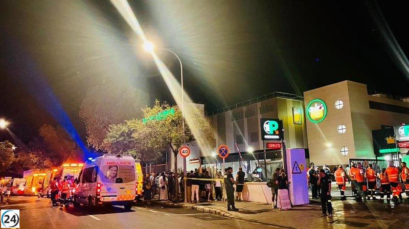 Desalojo preventivo en el centro de la Fontsana tras incendio en ocho habitaciones