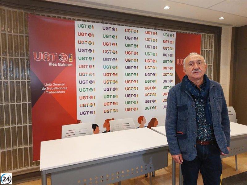 UGT apoya la propuesta de PSOE y Sumar, pero insiste en la necesidad de establecer las 35 horas semanales como prioridad en esta legislatura.