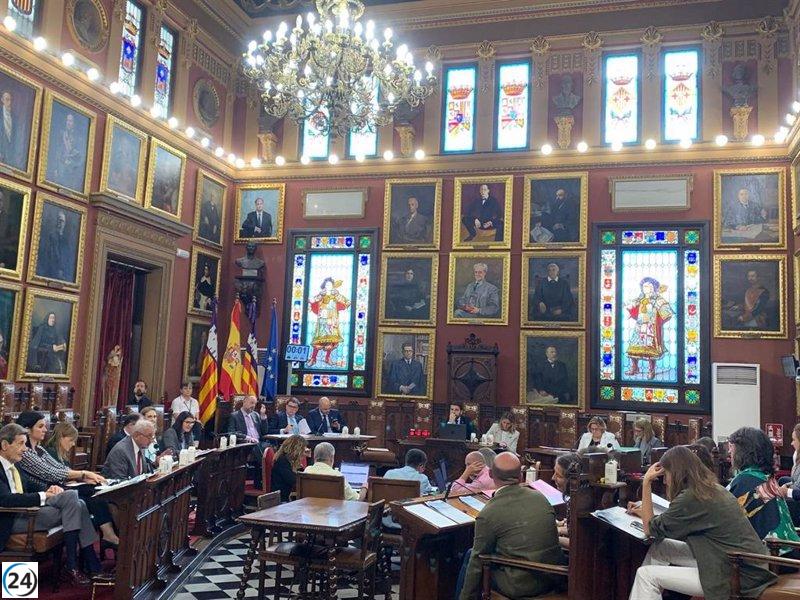 El Ayuntamiento de Palma elimina obligatoriedad del catalán en puestos de trabajo de Cort 'no esencialmente necesario'